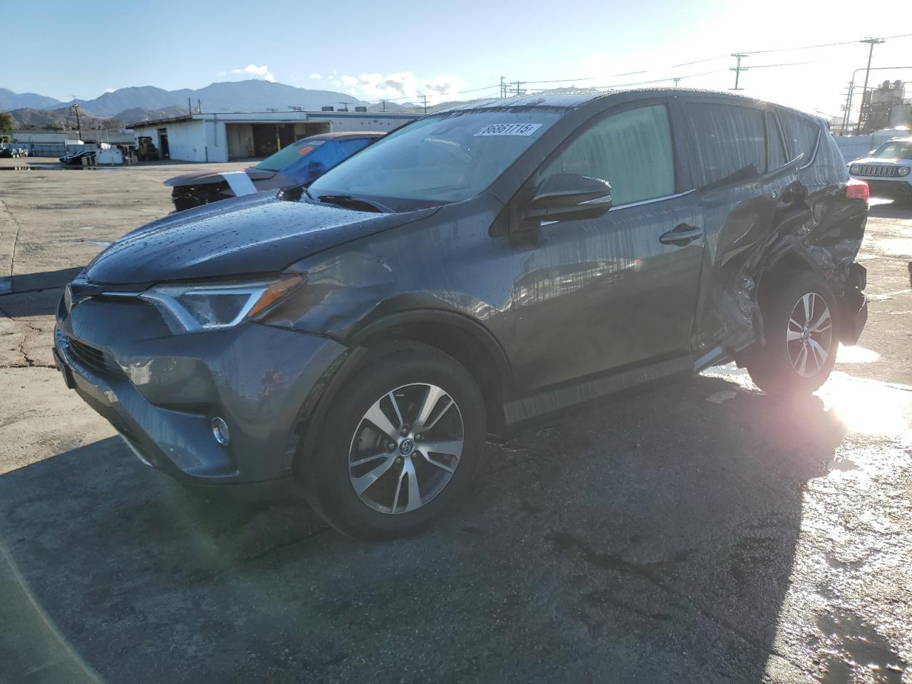 TOYOTA RAV4 XLE