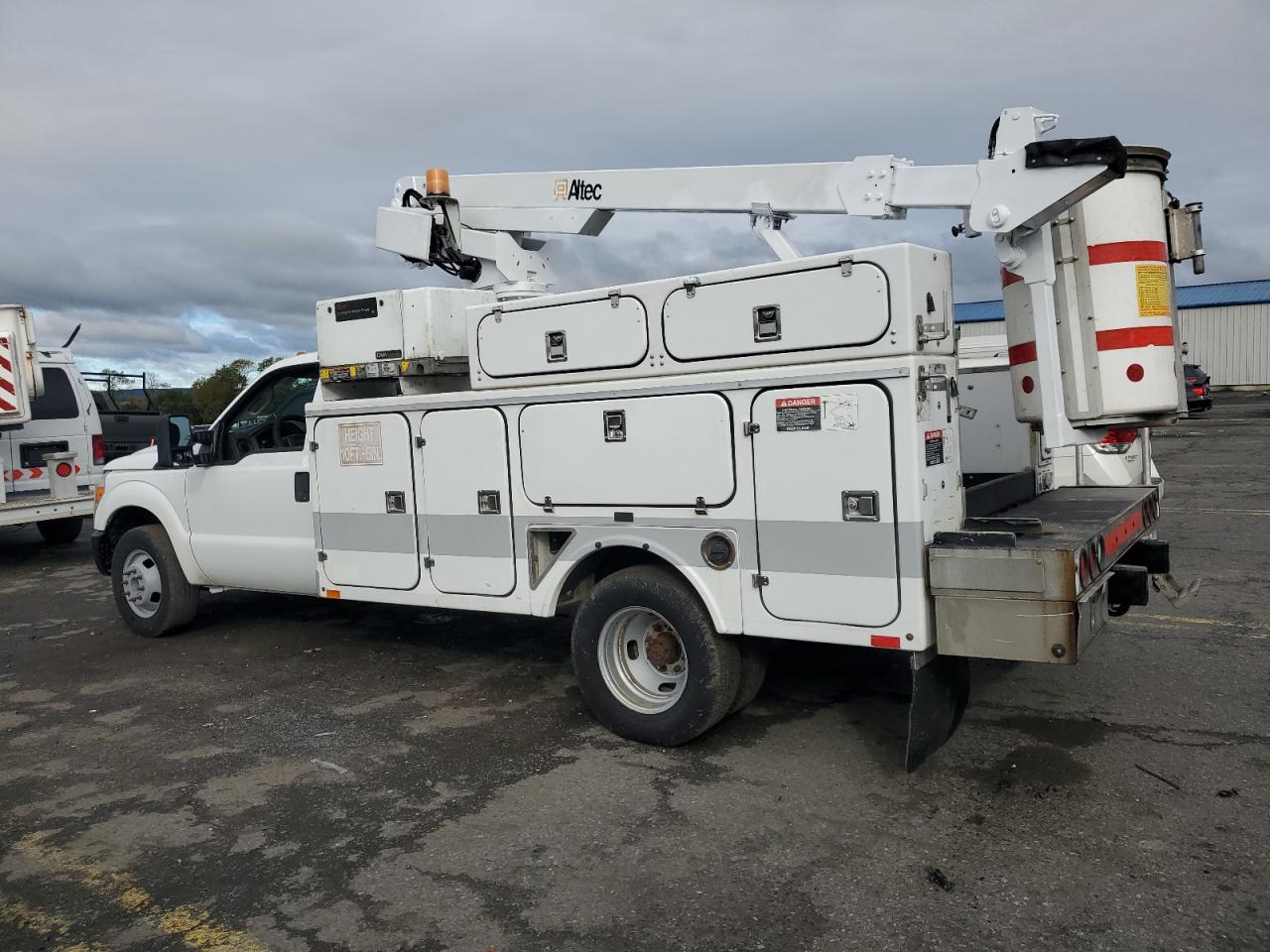 FORD F-350 SUPER DUTY