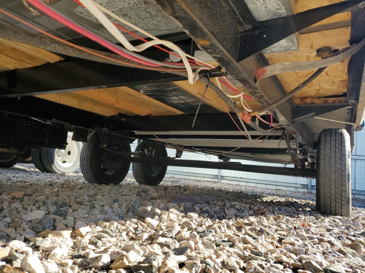 Lot #3274703790 2019 HEARTLAND PROWLER