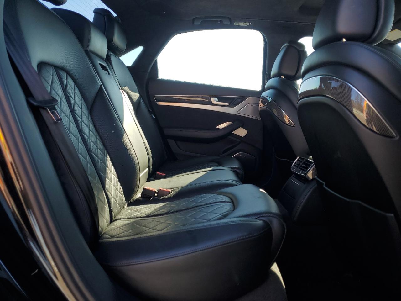 AUDI S8 PLUS QUATTRO