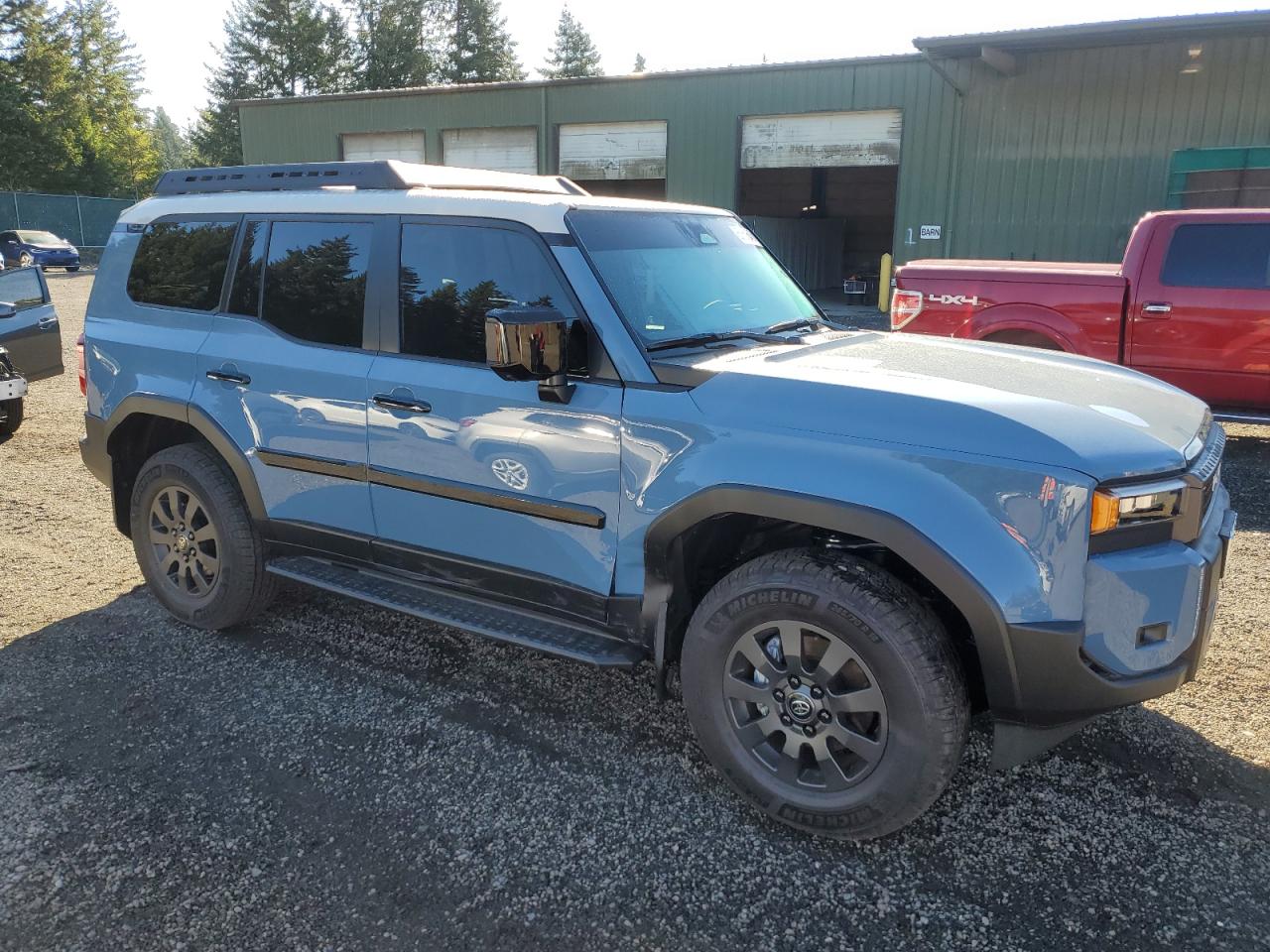 TOYOTA LAND CRUISER BASE