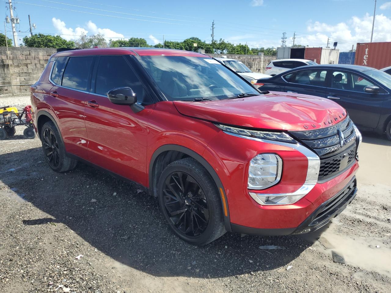 MITSUBISHI OUTLANDER SE