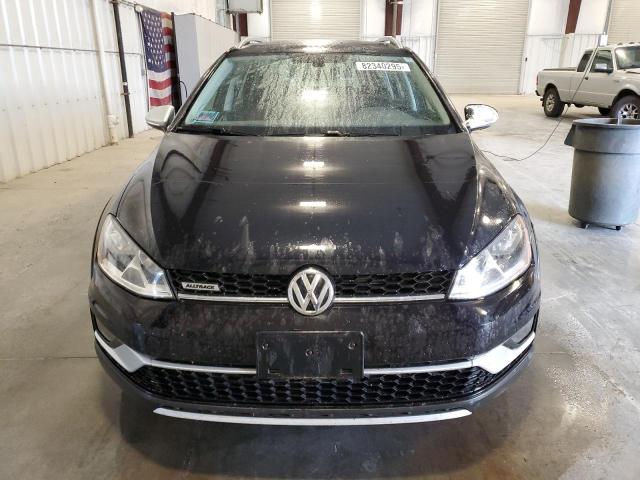 2017 VOLKSWAGEN GOLF ALLTR 3VWH17AU1HM521017