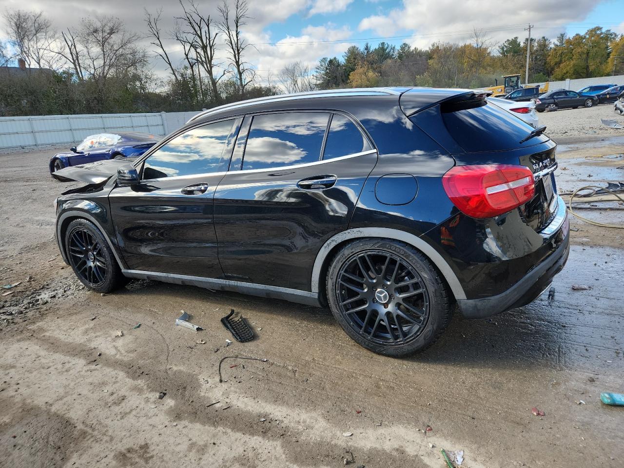 MERCEDES-BENZ GLA-CLASS 250 4MATIC