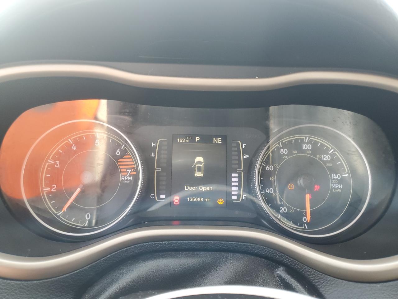 JEEP GRAND CHEROKEE LATITUDE