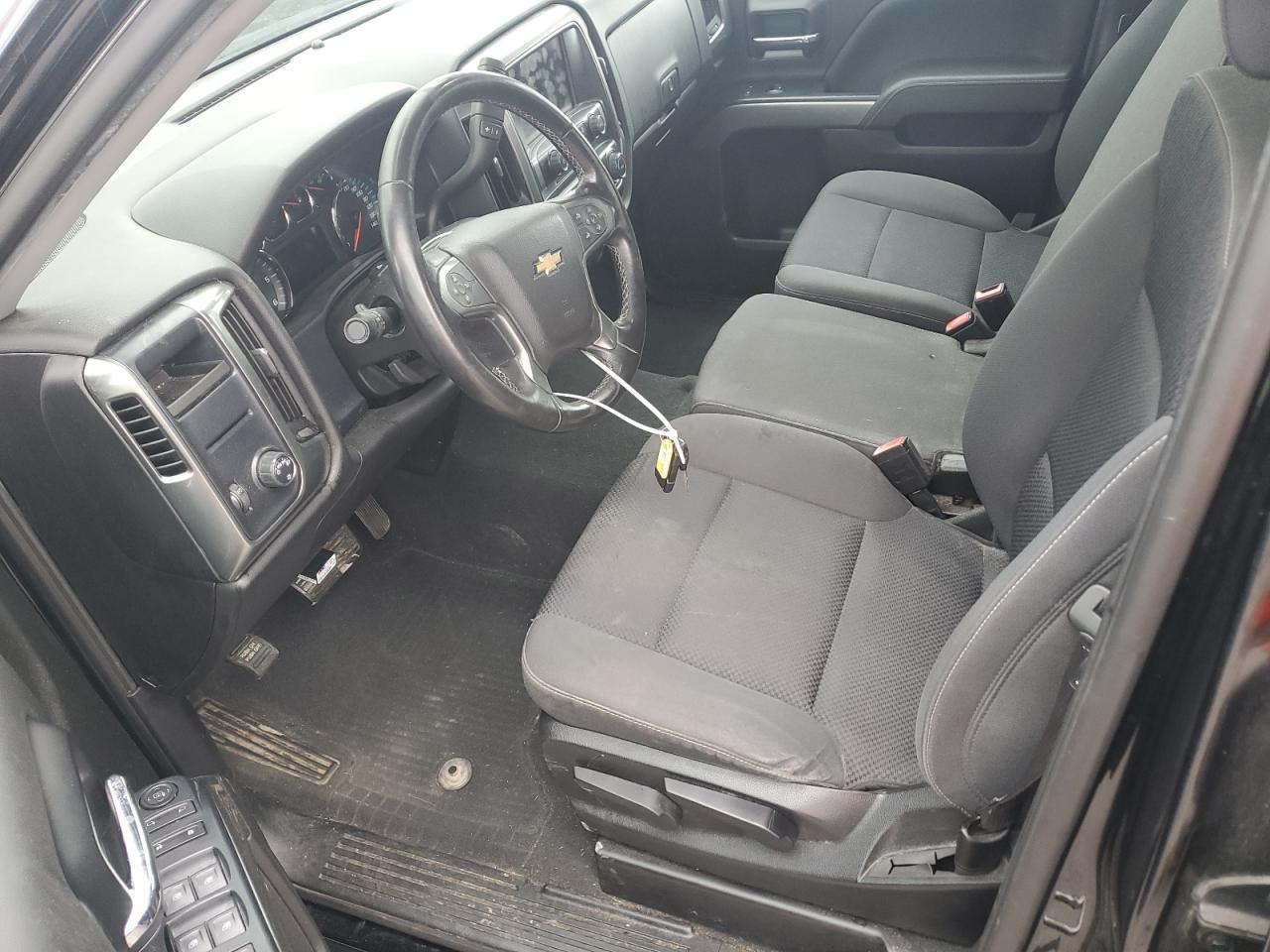 CHEVROLET SILVERADO C1500 LT