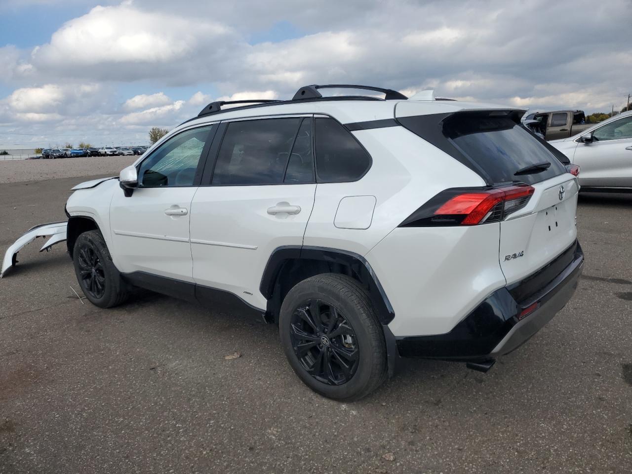 TOYOTA RAV4 SE