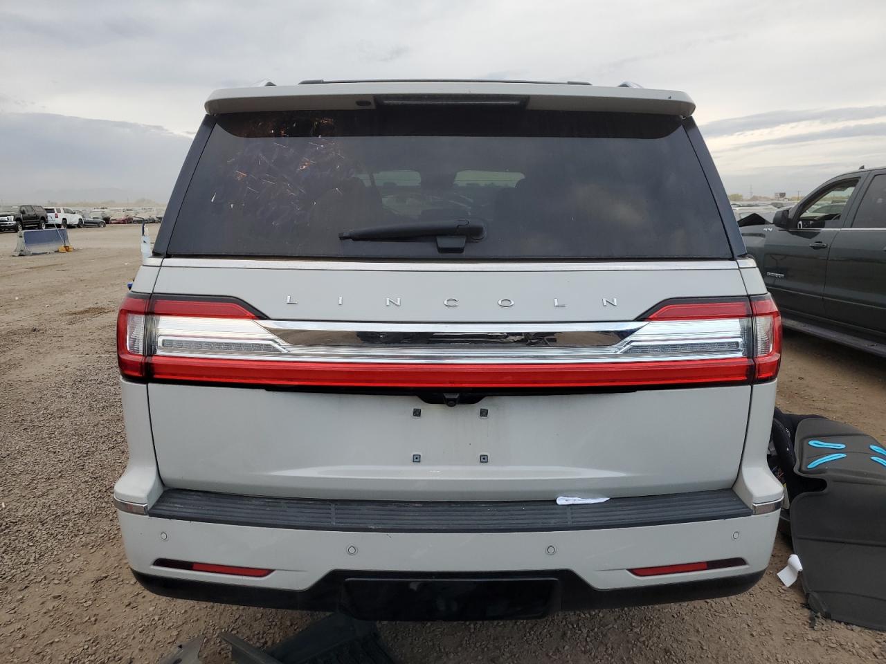 LINCOLN NAVIGATOR L RESERVE