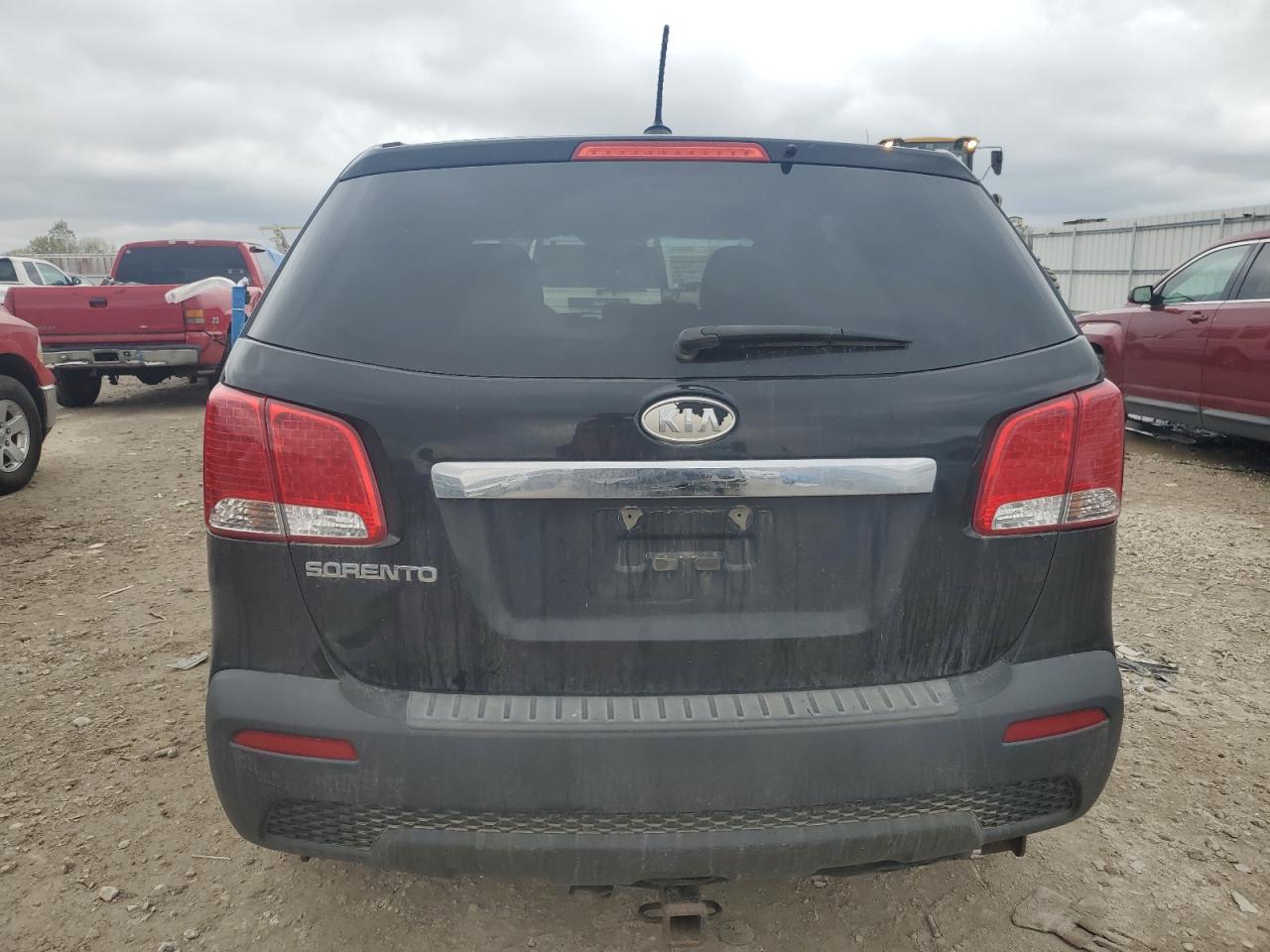 KIA SORENTO LX