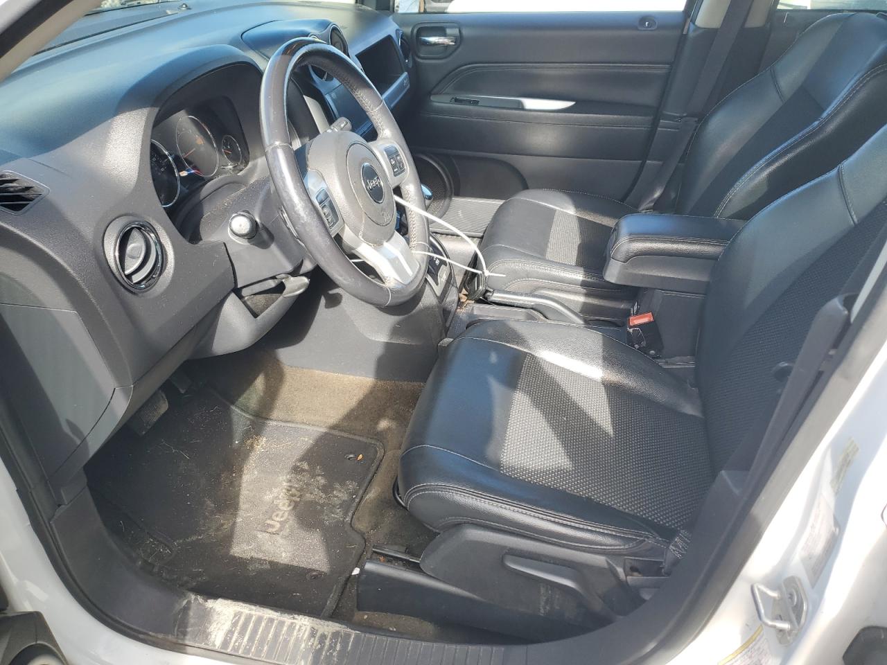 JEEP COMPASS LATITUDE