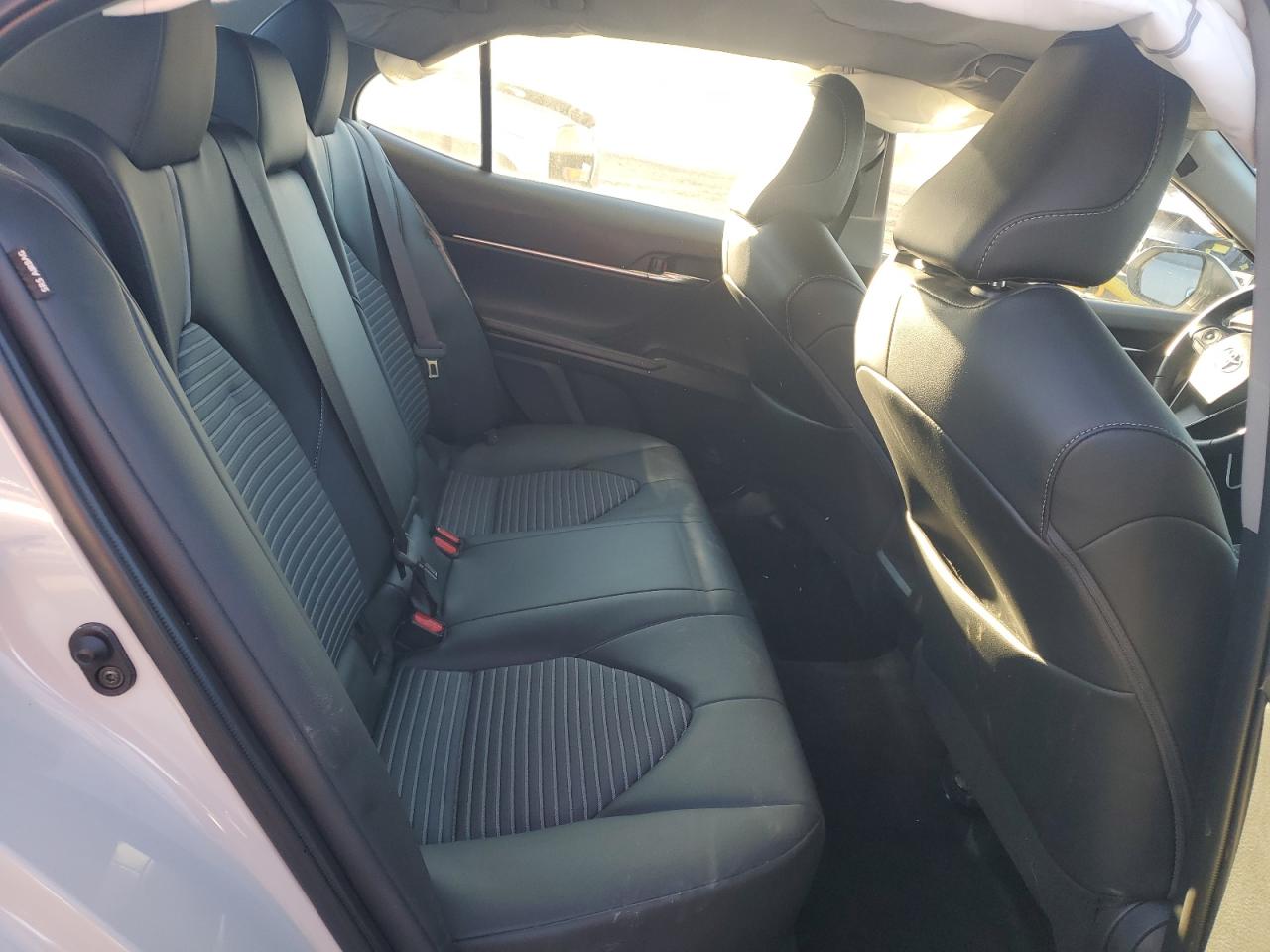 TOYOTA CAMRY SE NIGHT SHADE