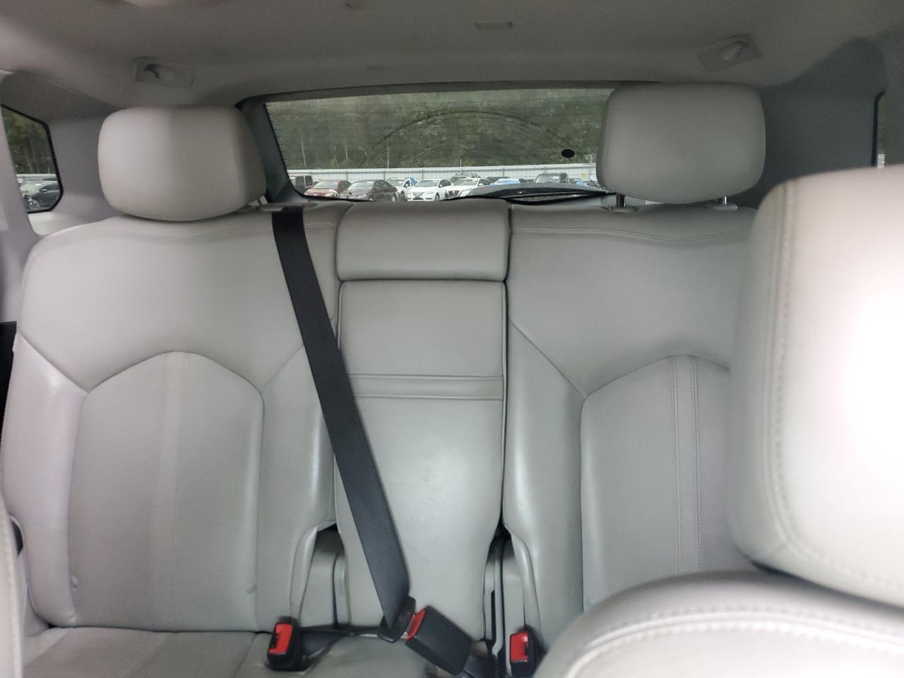 CADILLAC SRX LUXURY COLLECTION