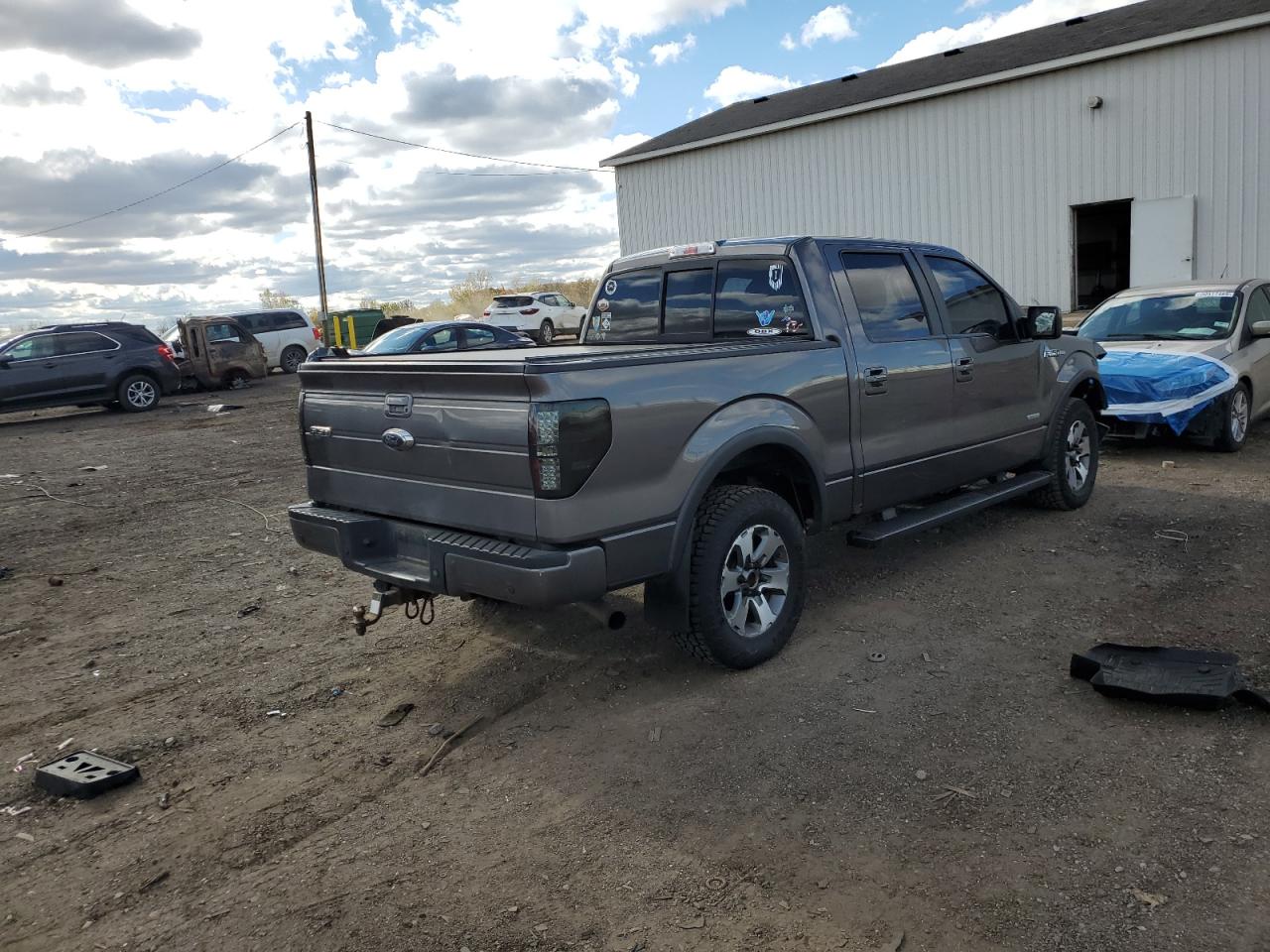 FORD F-150 SUPERCREW