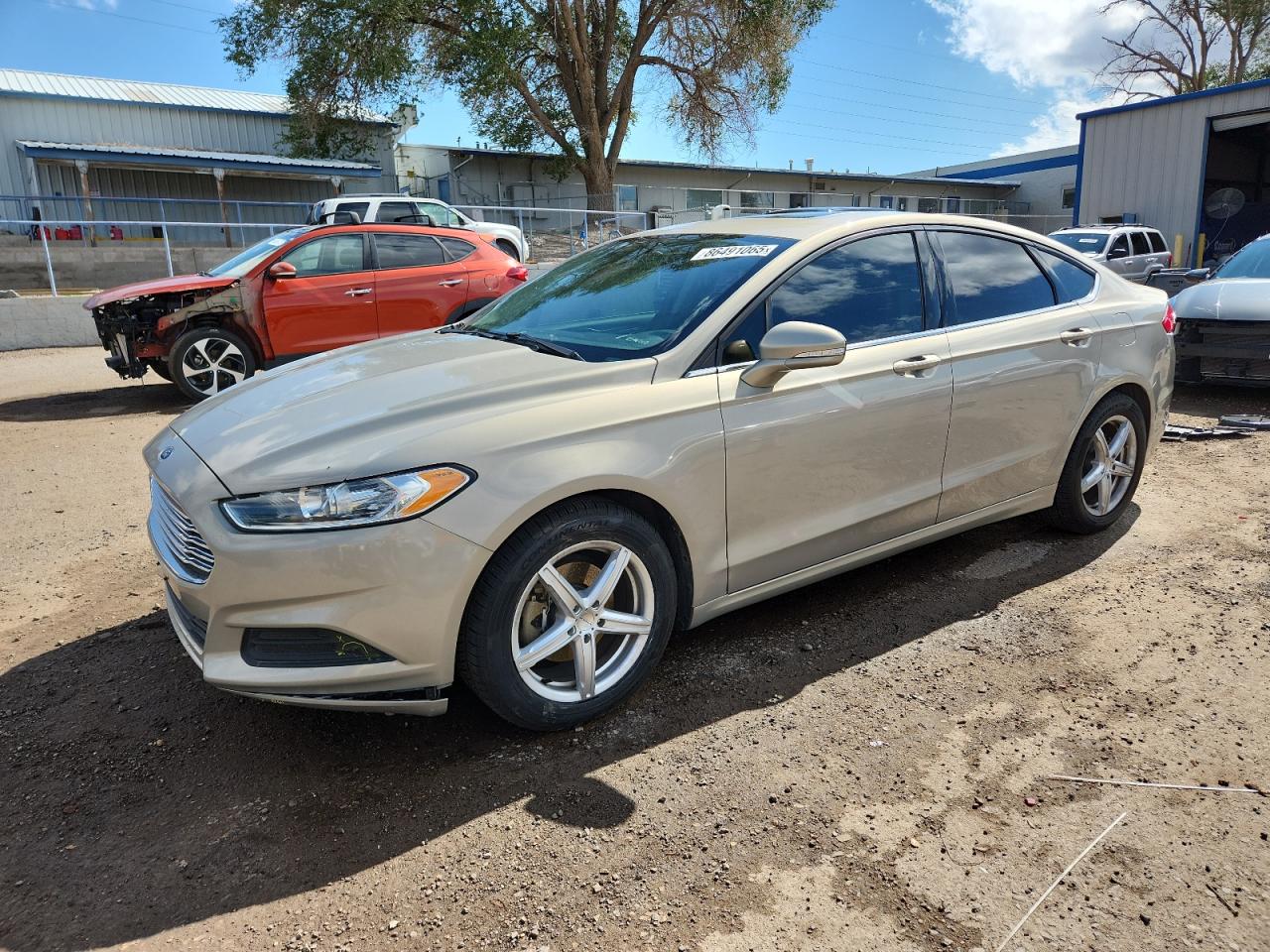 FORD FUSION SE