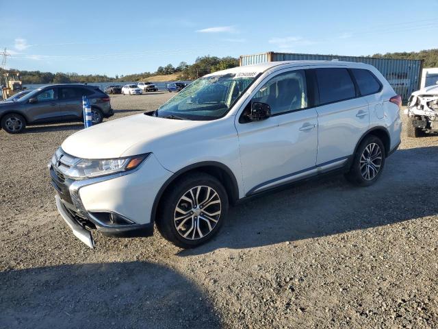 MITSUBISHI OUTLANDER SE