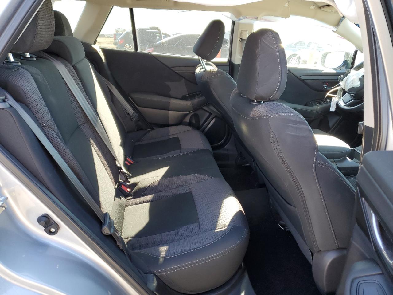 SUBARU OUTBACK PREMIUM