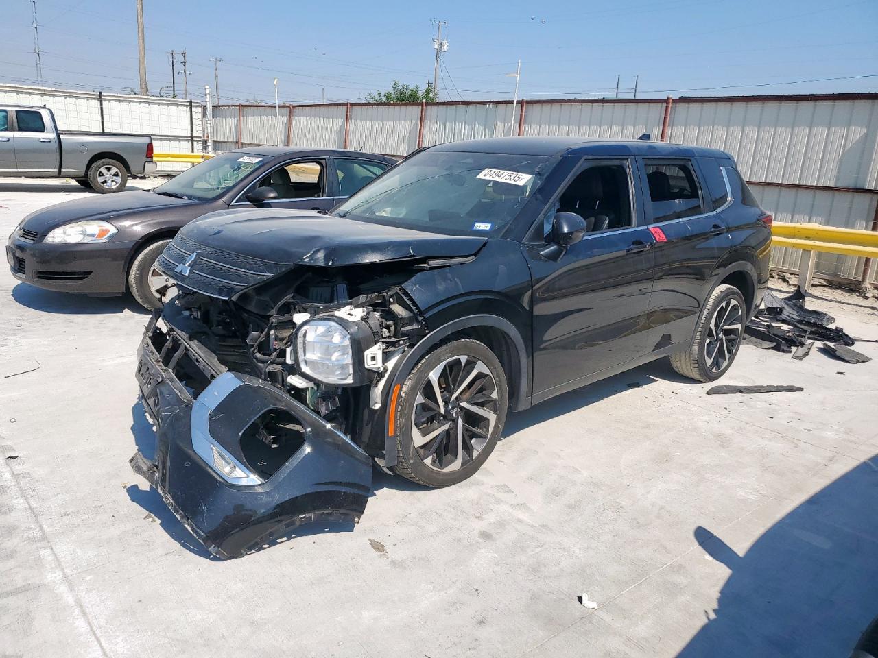 MITSUBISHI OUTLANDER SE