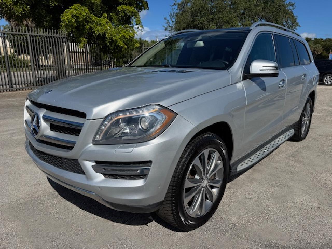 MERCEDES-BENZ GL-CLASS 450 4MATIC