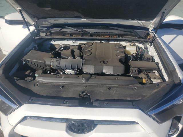 2021 TOYOTA 4RUNNER SR - JTEMU5JR5M5927922