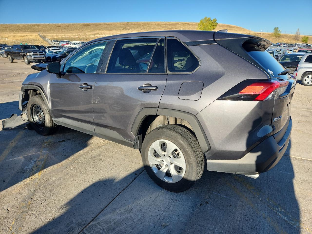 TOYOTA RAV4 LE
