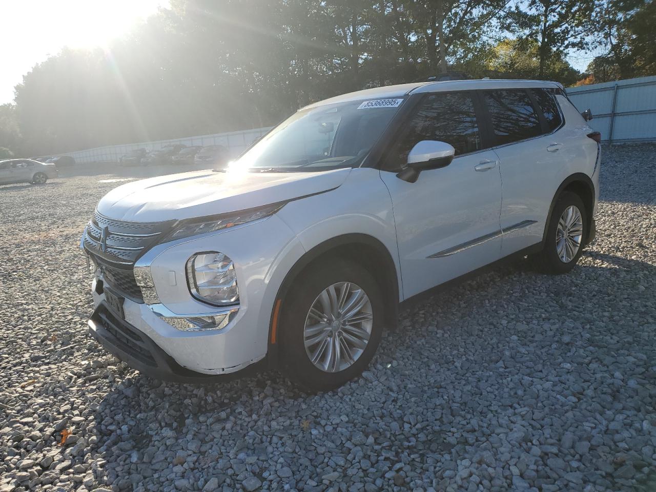 MITSUBISHI OUTLANDER ES