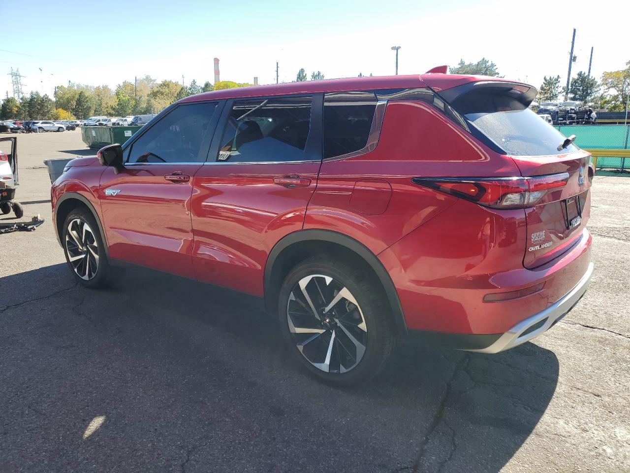 MITSUBISHI OUTLANDER SE