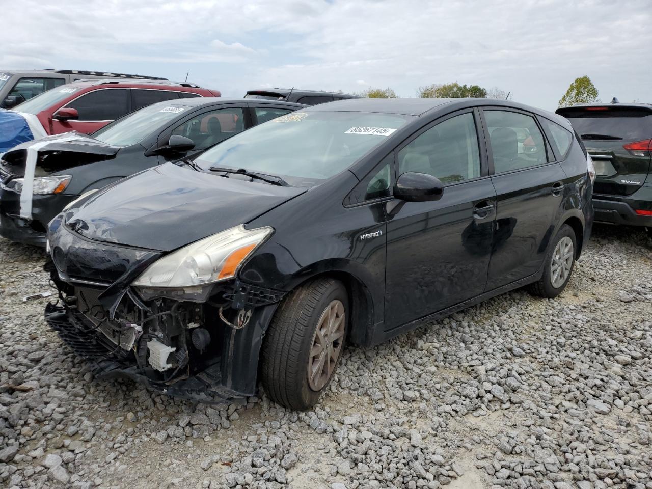 TOYOTA PRIUS V