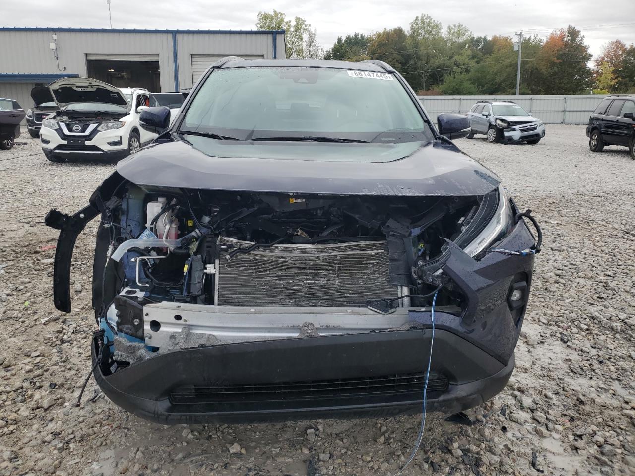 TOYOTA RAV4 XLE PREMIUM