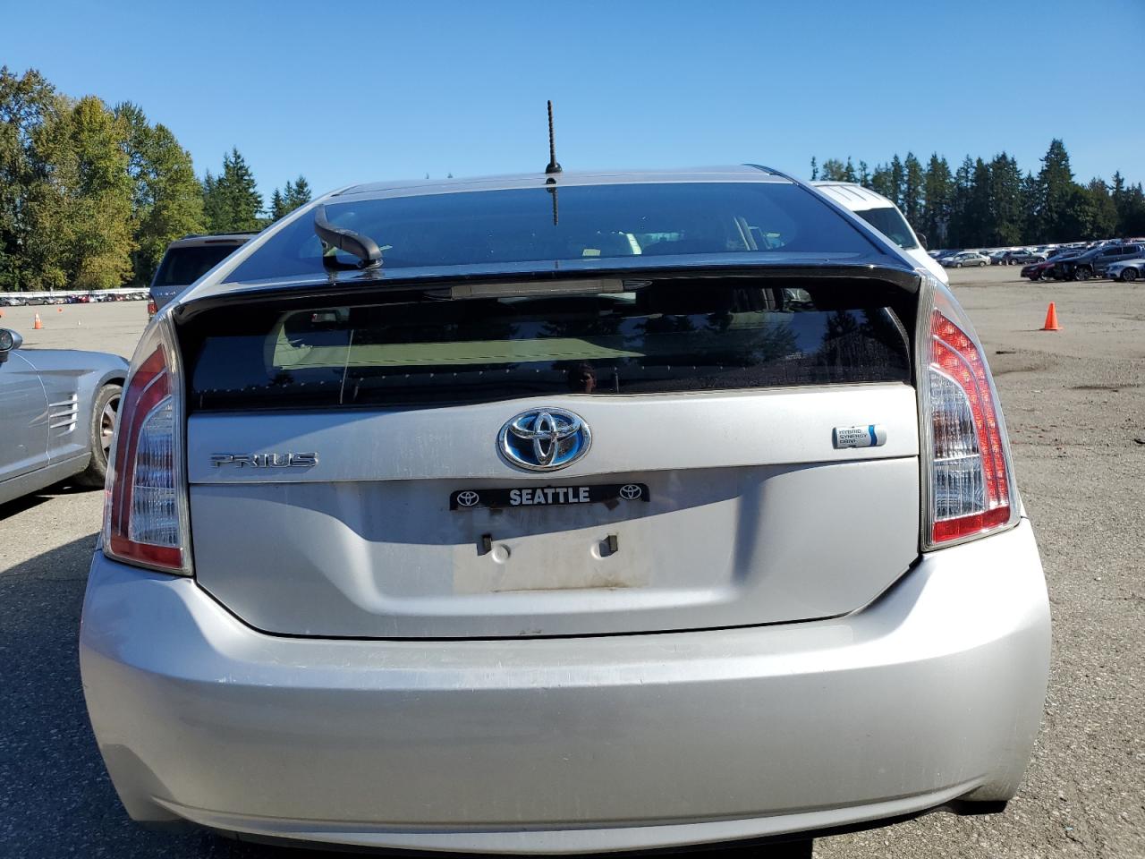 TOYOTA PRIUS