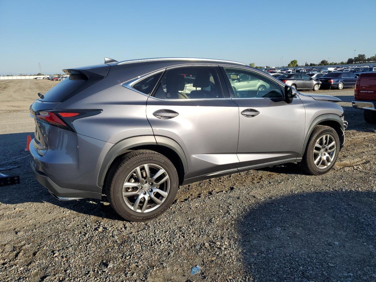 LEXUS NX 200T BASE