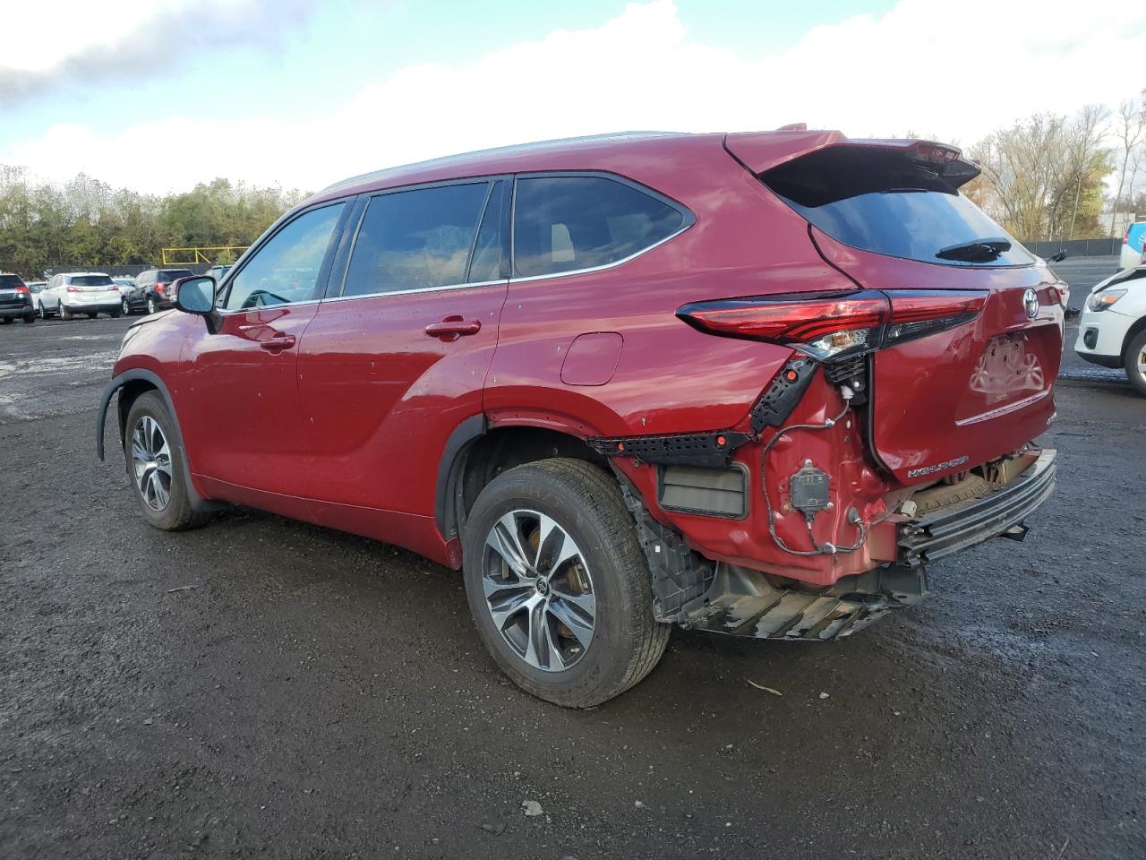 TOYOTA HIGHLANDER XLE