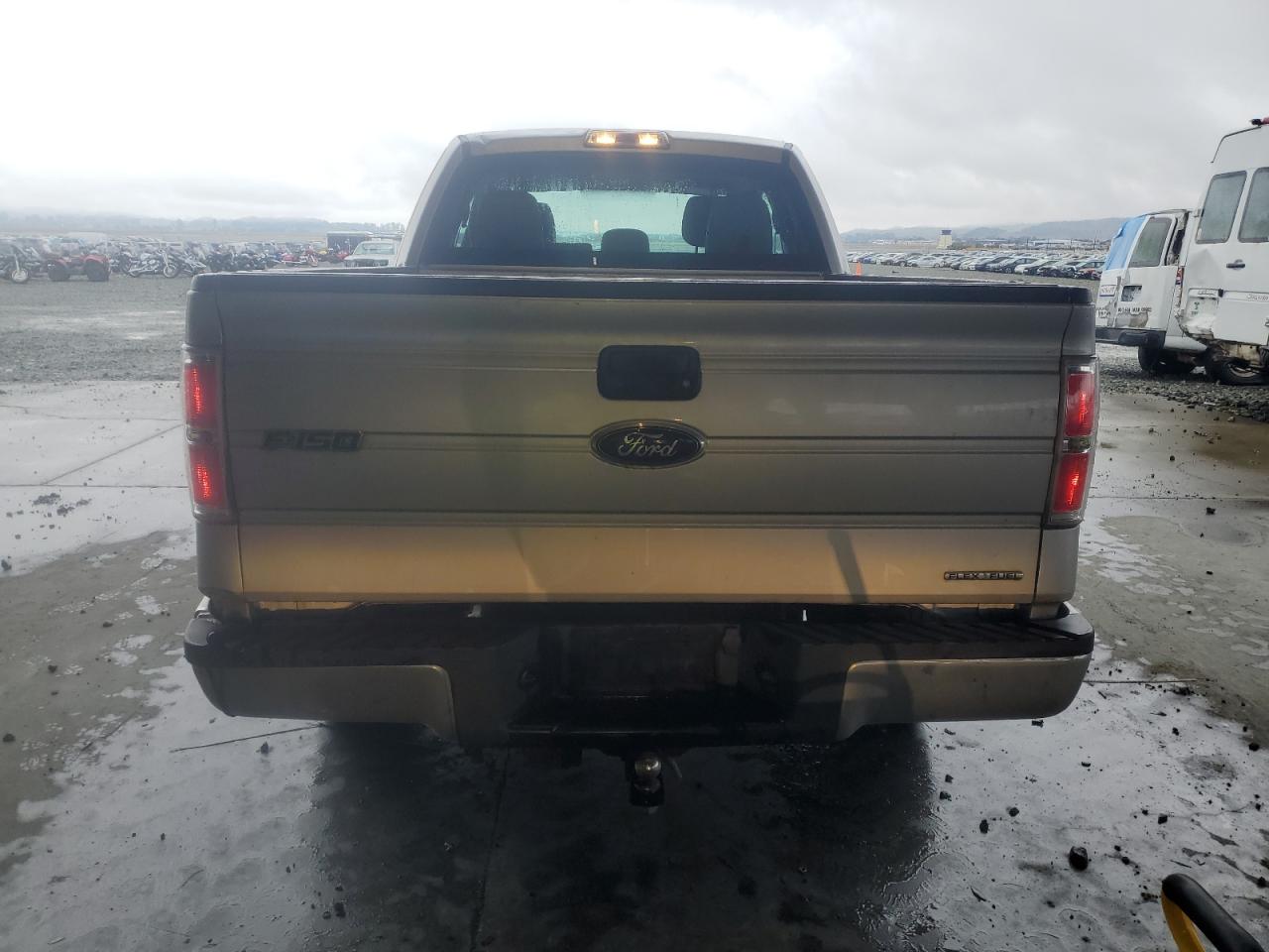 FORD F-150 SUPER CAB