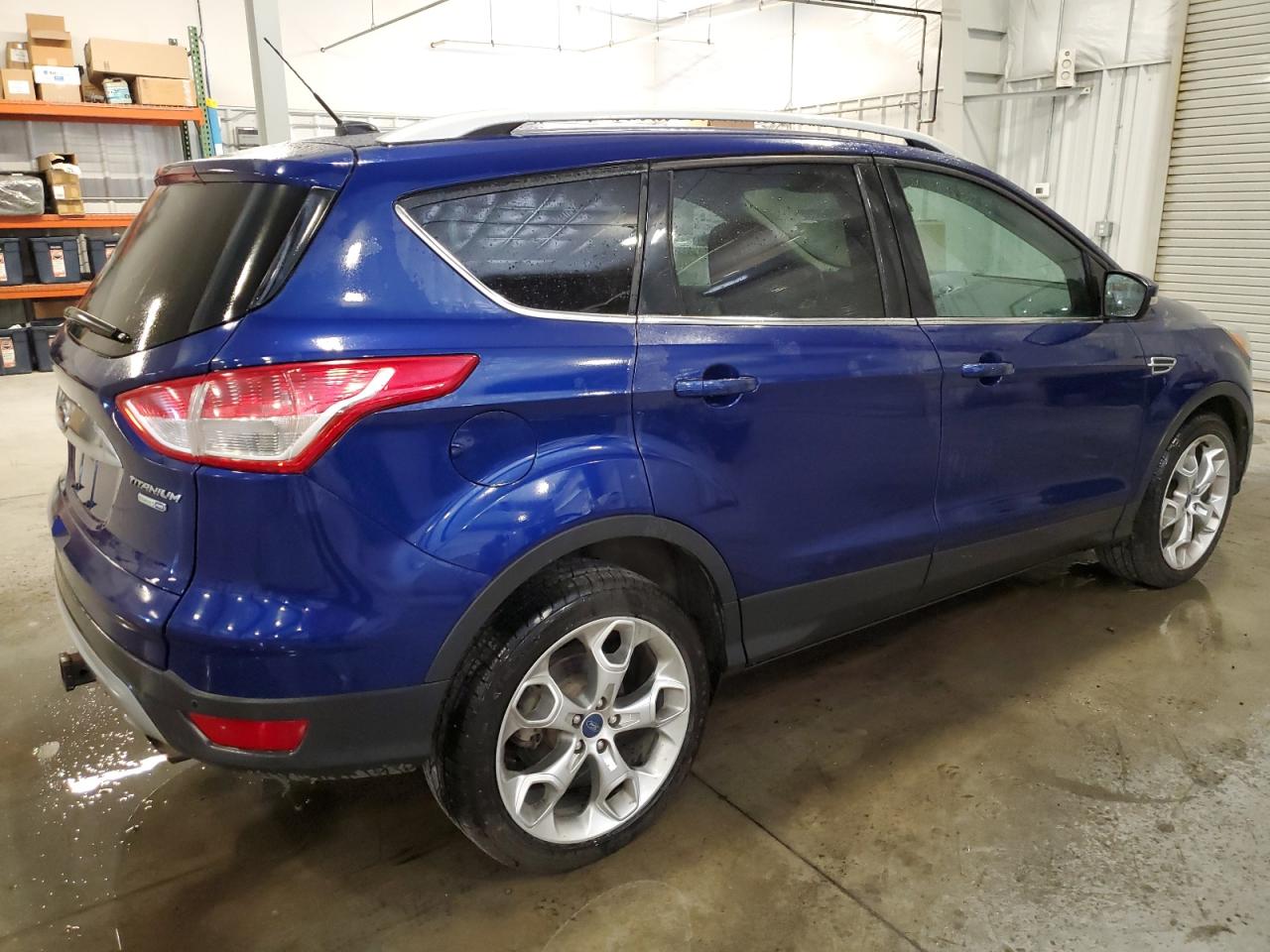FORD ESCAPE TITANIUM