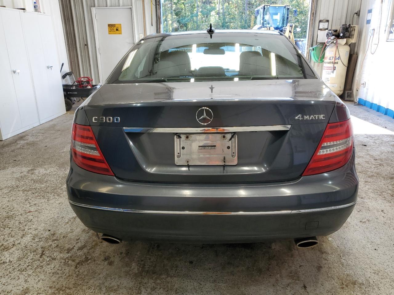 MERCEDES-BENZ C-CLASS 300 4MATIC