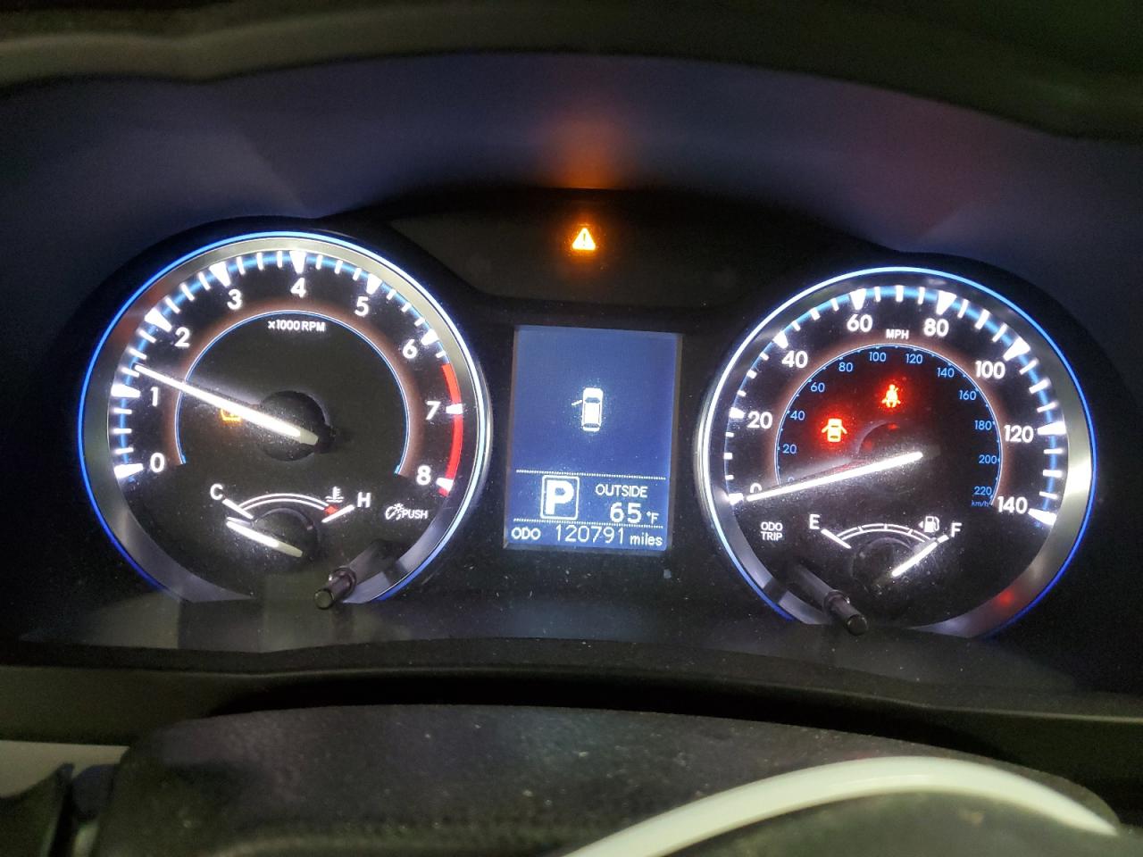 TOYOTA HIGHLANDER LE