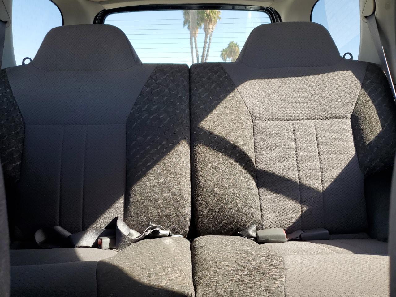 Lot #3304054500 2000 NISSAN XTERRA XE