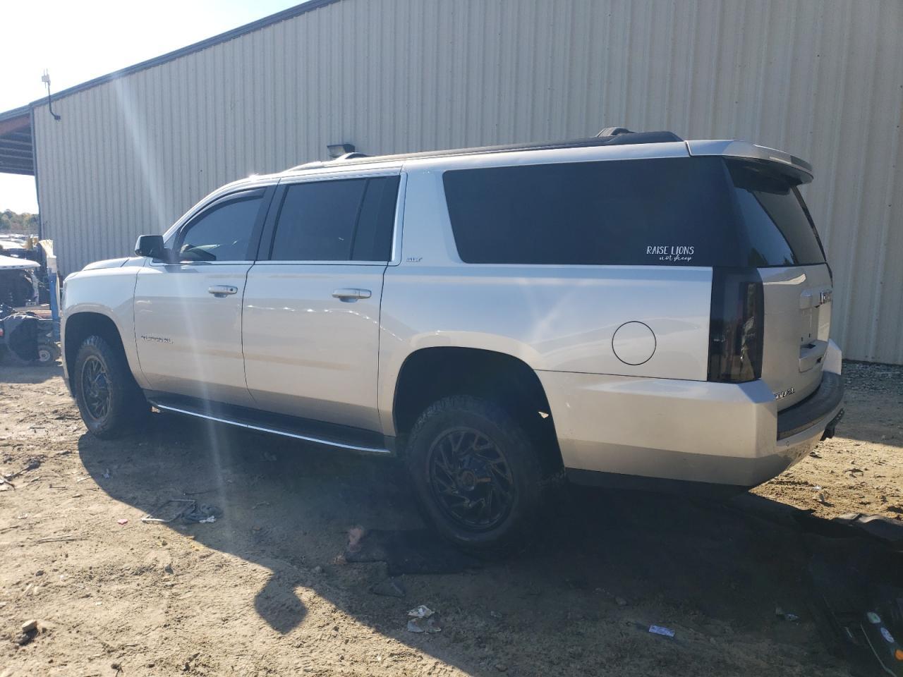 GMC YUKON K1500 SLT