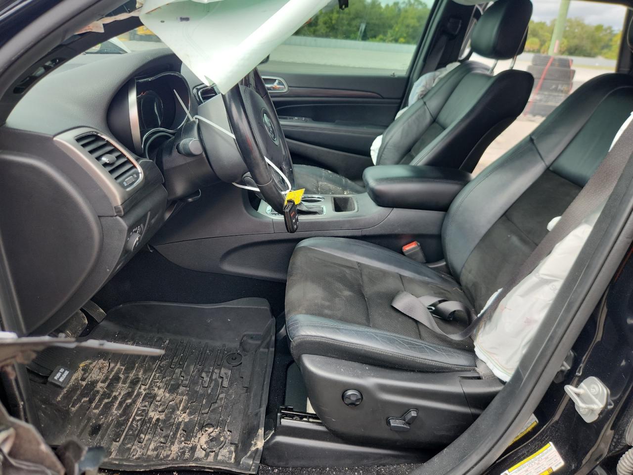 JEEP GRAND CHEROKEE LAREDO