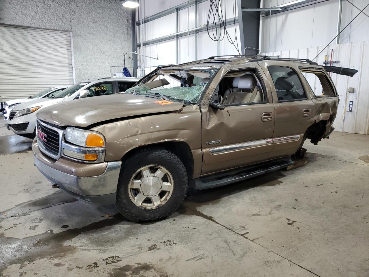Lot #3286703283 2004 GMC YUKON