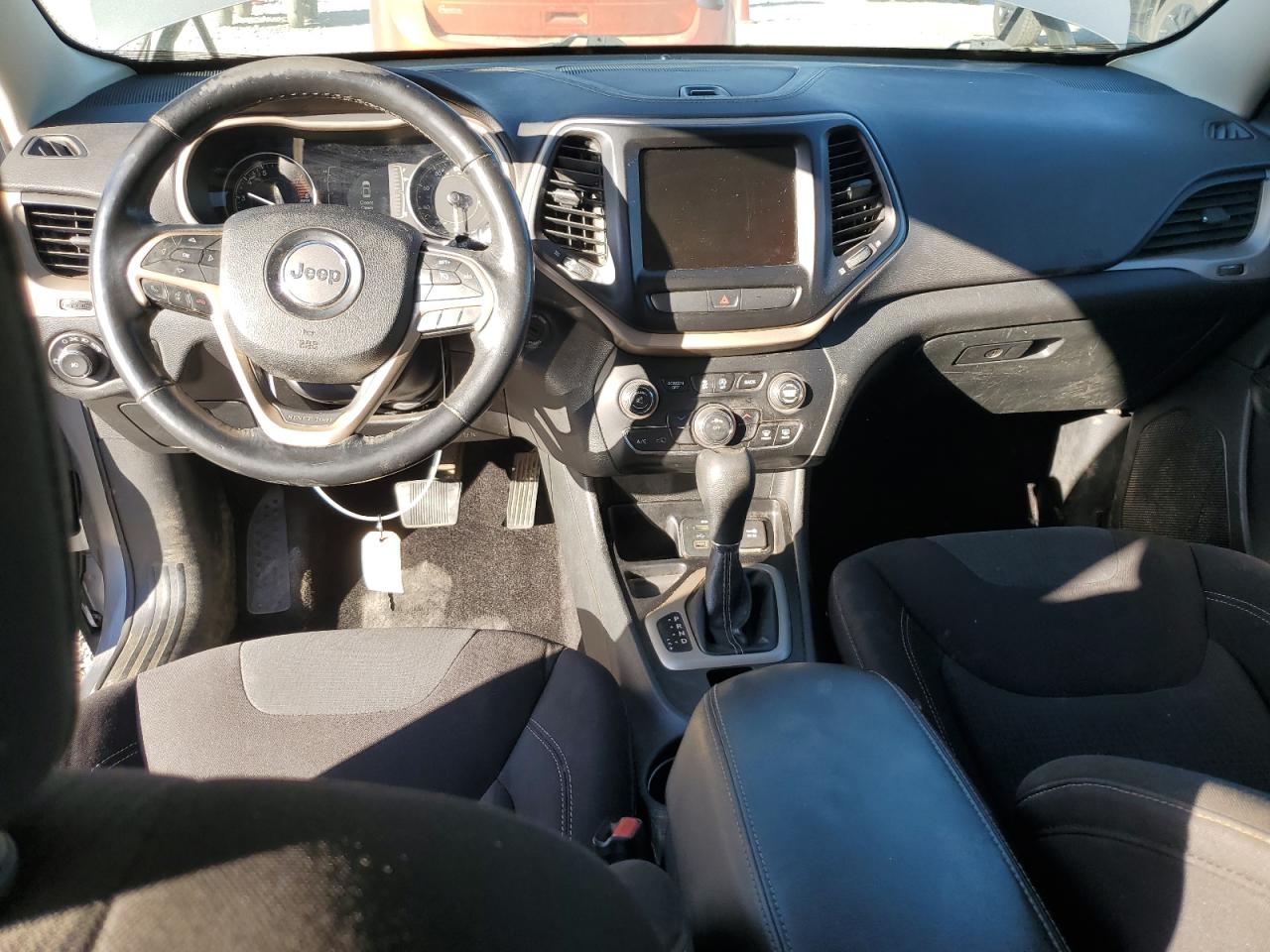 JEEP GRAND CHEROKEE LATITUDE