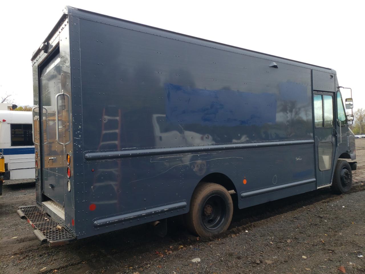 Lot #3311461355 2021 FREIGHTLINER CHASSIS M