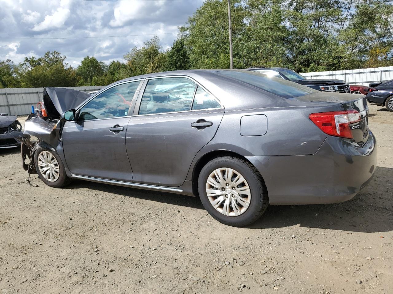 TOYOTA CAMRY L