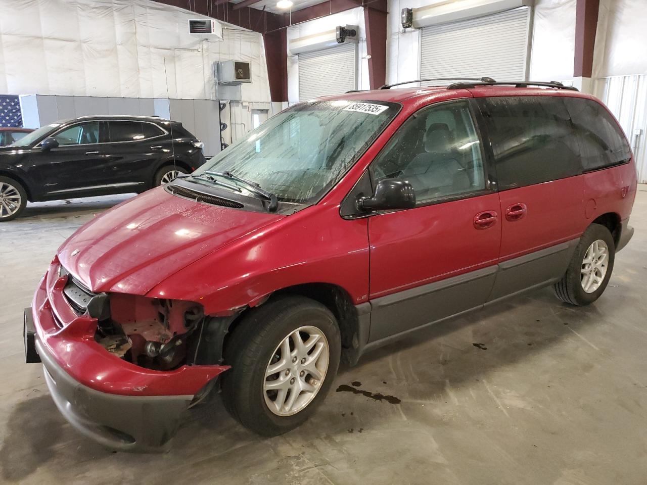 Lot #3281571405 1998 DODGE CARAVAN LE