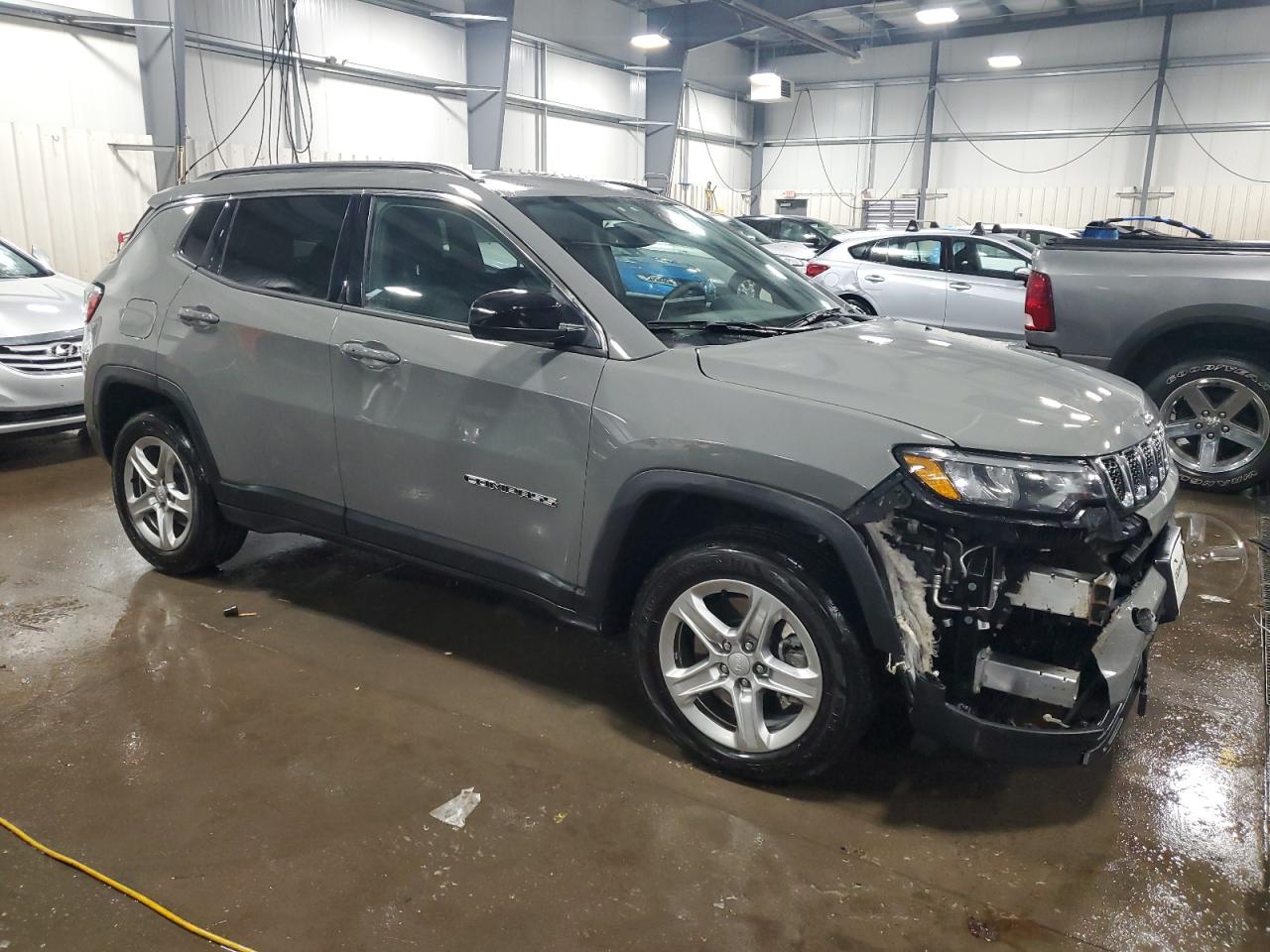 JEEP COMPASS LATITUDE