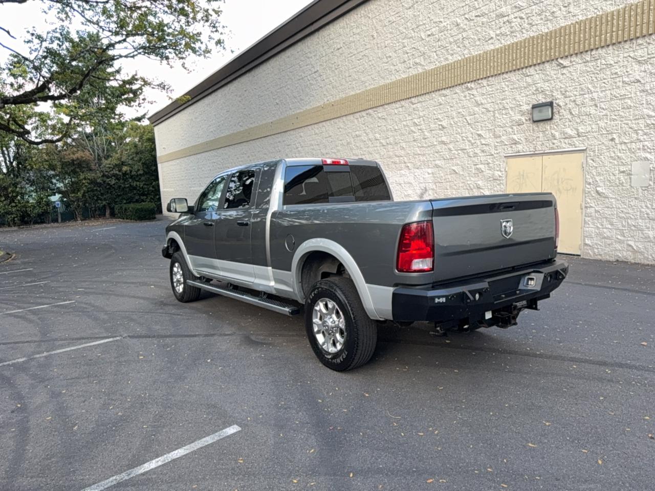 DODGE RAM 3500 LARAMIE