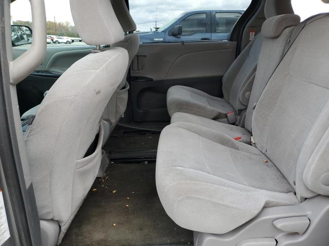 2017 TOYOTA SIENNA LE #3285779672