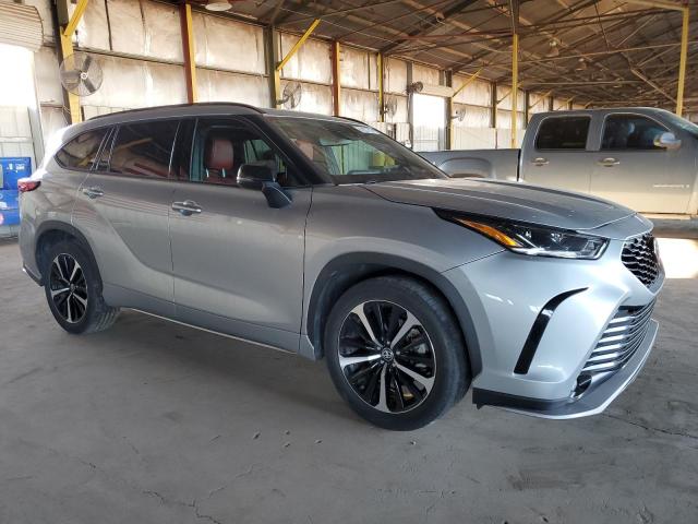 2022 TOYOTA HIGHLANDER 5TDJZRAH9NS093933