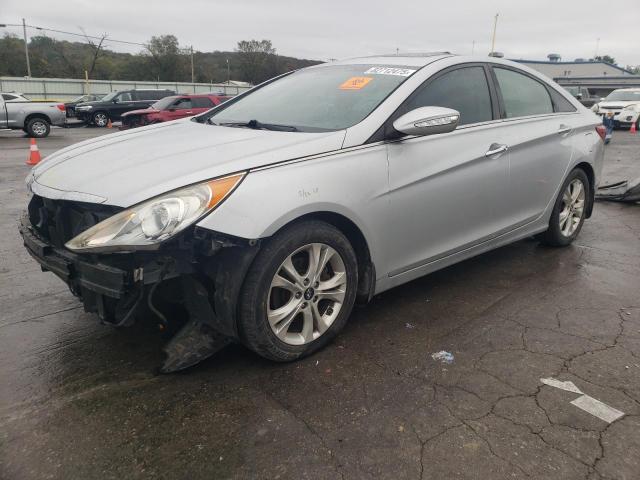 Global Auto Auctions: 2013 HYUNDAI SONATA SE
