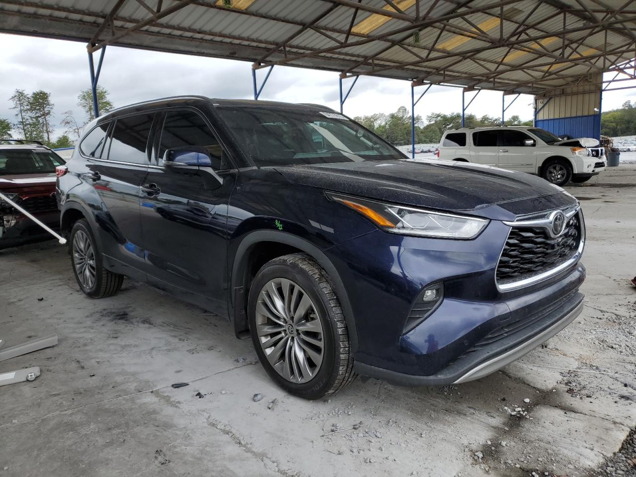 TOYOTA HIGHLANDER PLATINUM