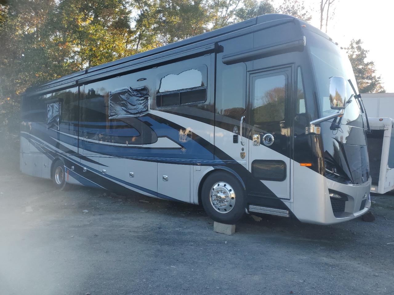 Lot #3286504168 2023 TIFFIN MOTORHOMES INC PHAETON